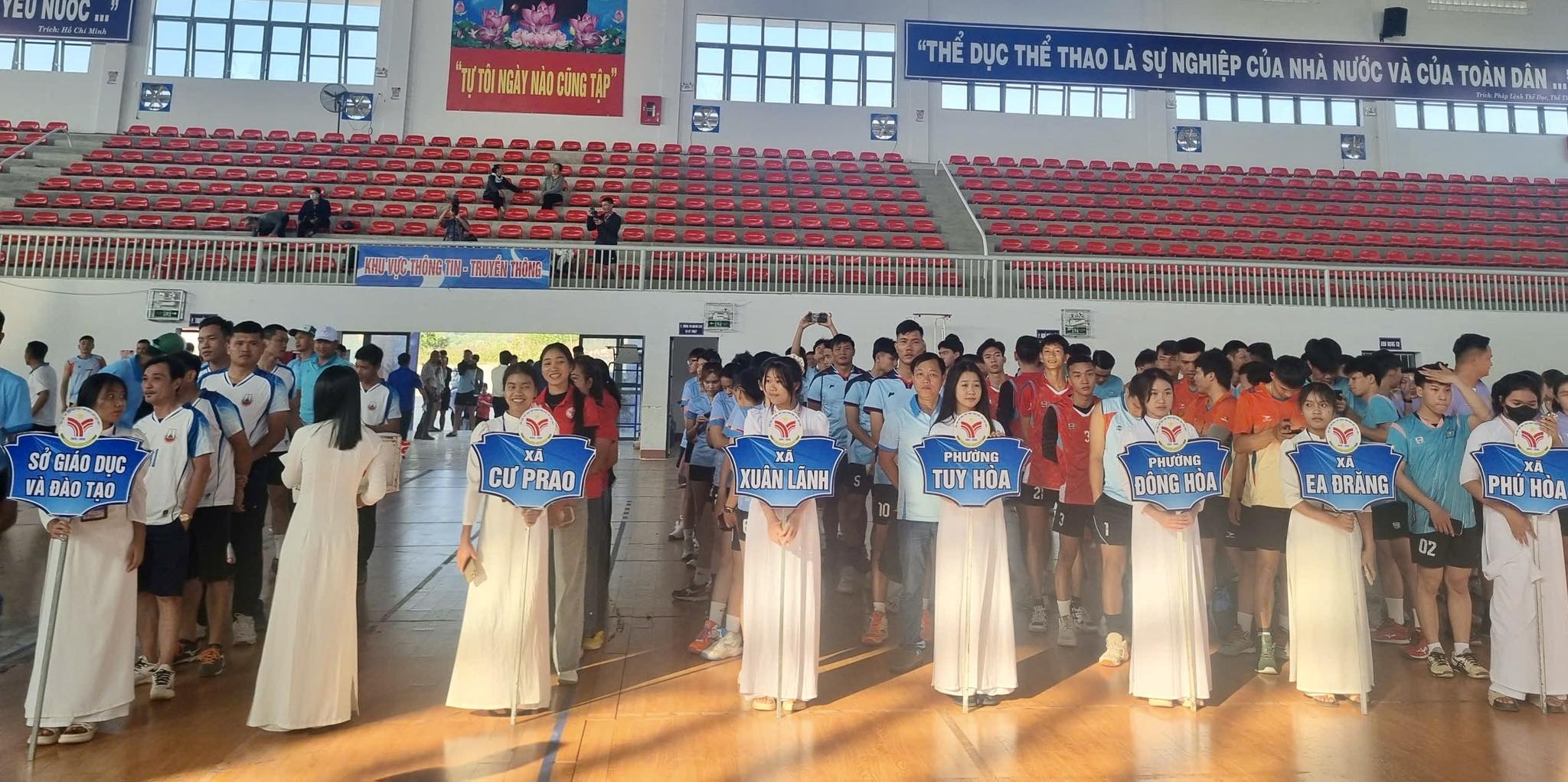 Xã Cư Prao tham gia giải Giải bóng chuyền nam, nữ trong Chương trình Đại hội Thể dục thể thao tỉnh Đắk Lắk lần thứ I, năm 2025 - 2026