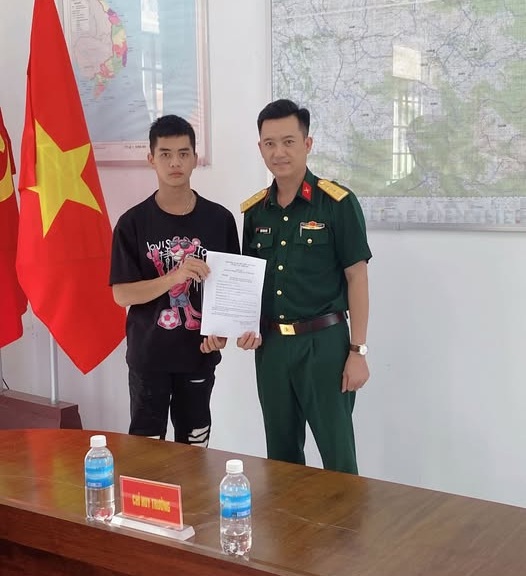Tuổi trẻ Cư Prao viết đơn tình nguyện, sẵn sàng lên đường nhập ngũ