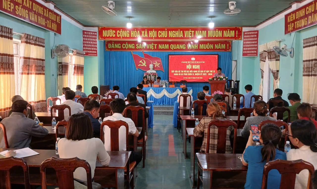 Đại biểu HĐND xã tiếp xúc cử tri sau Kỳ họp thứ 12, HĐND xã khóa VI, nhiệm kỳ 2021 - 2026