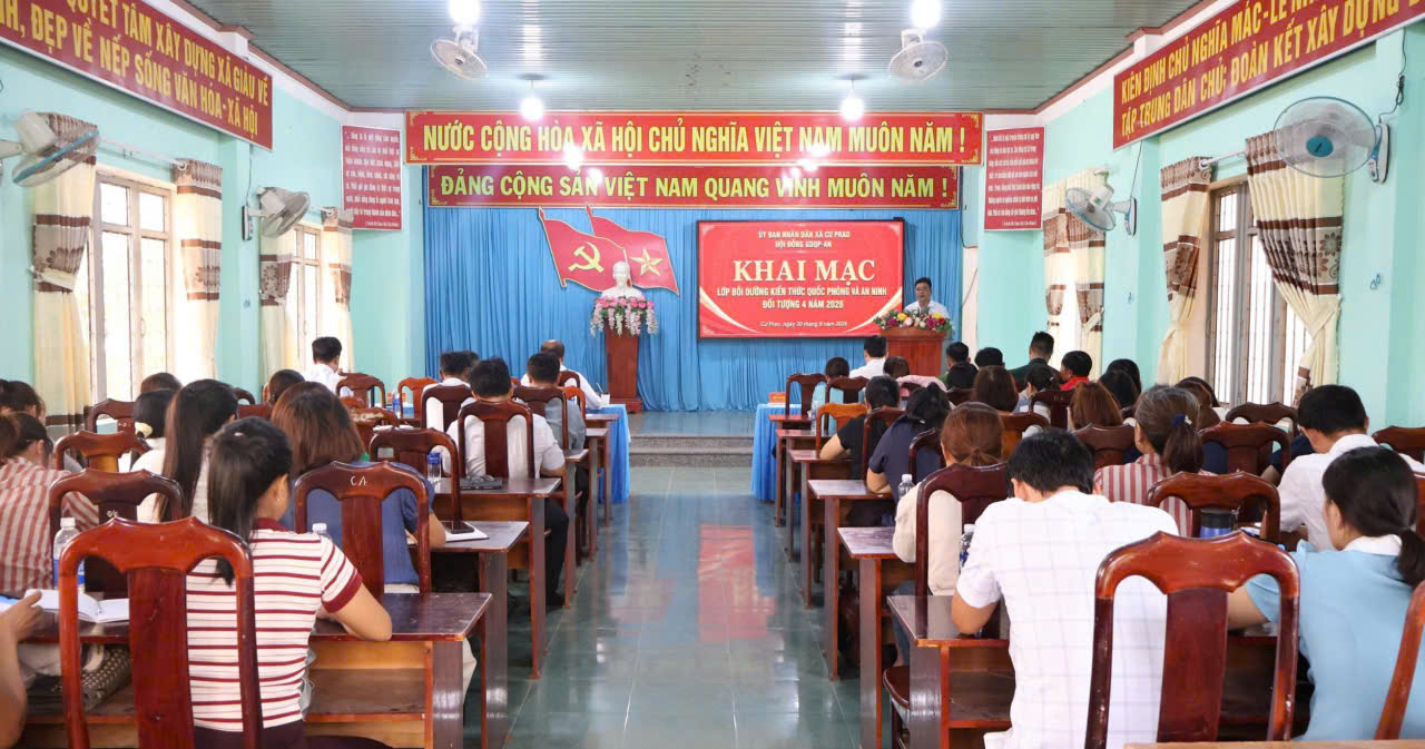 Cư Prao khai mạc lớp bồi dưỡng kiến thức quốc phòng và an ninh đối tượng 4 năm 2026