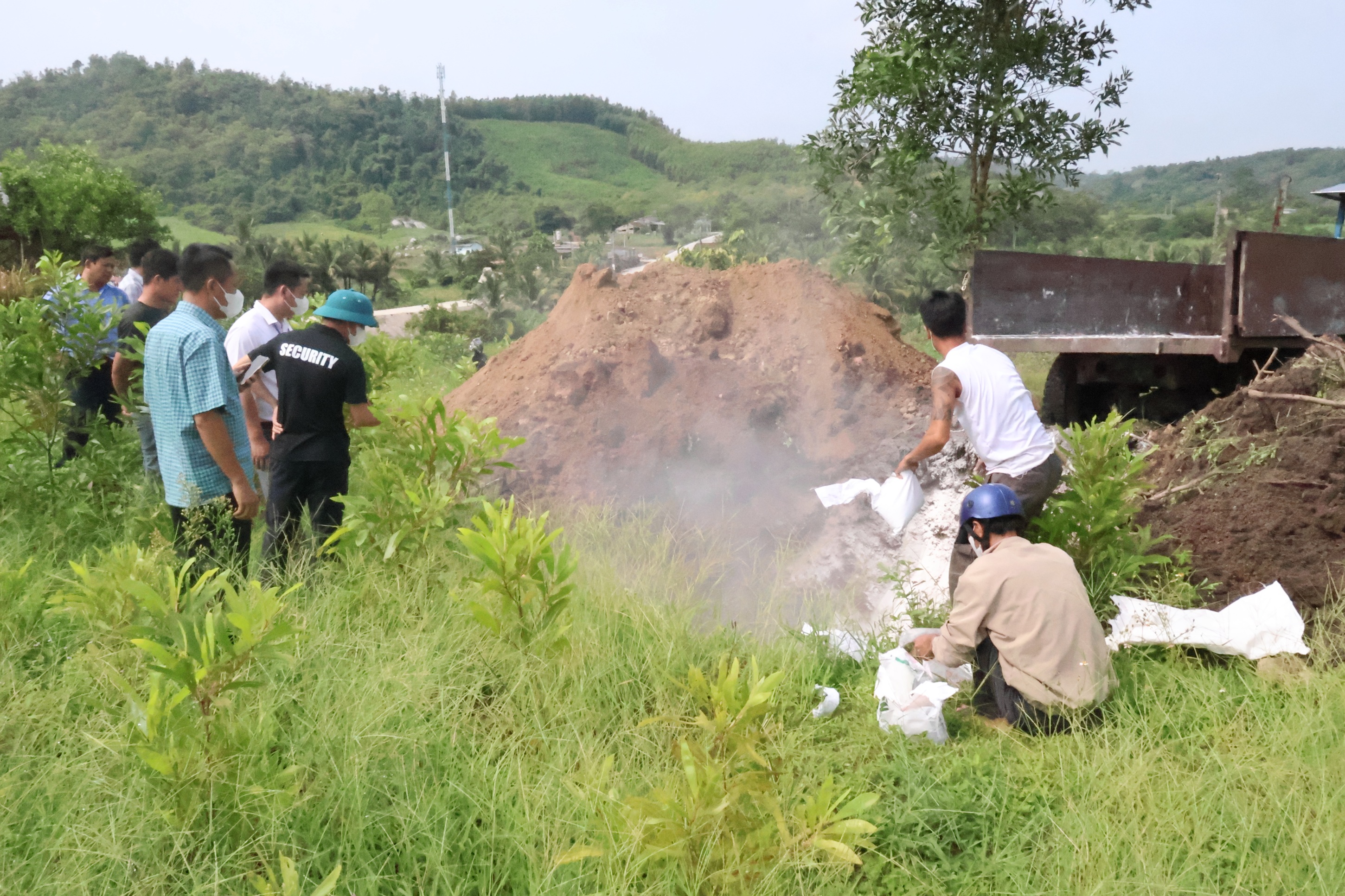 Cư Prao tiêu hủy lô heo dương tính với vi rút Dịch tả lợn châu Phi