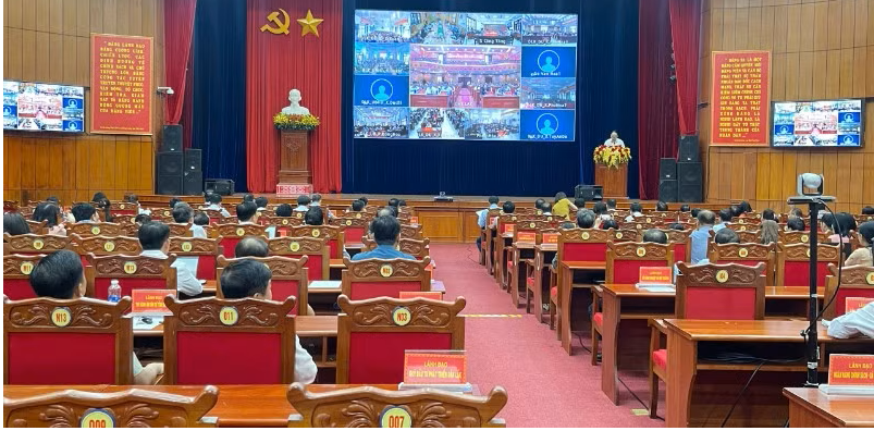 Xã Cư Prao tham dự Hội nghị quán triệt các văn bản của Trung ương và của Tỉnh ủy Đắk Lắk