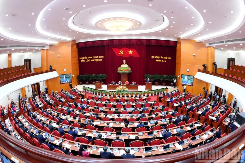 Tăng cường công tác chính trị, tư tưởng, nền tảng vững chắc xây dựng Đảng bộ xã Cư Prao trong giai đoạn mới