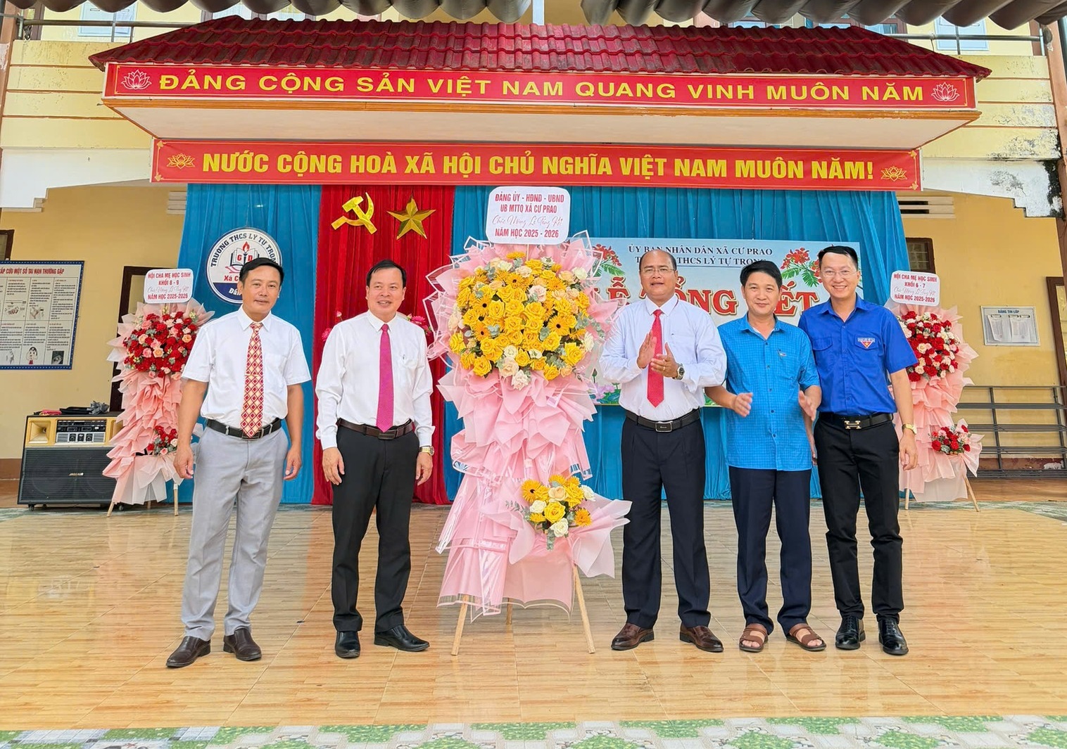 Các trường học trên địa bàn xã Cư Prao đồng loạt tổ chức Lễ Tổng kết năm học 2025 – 2026
