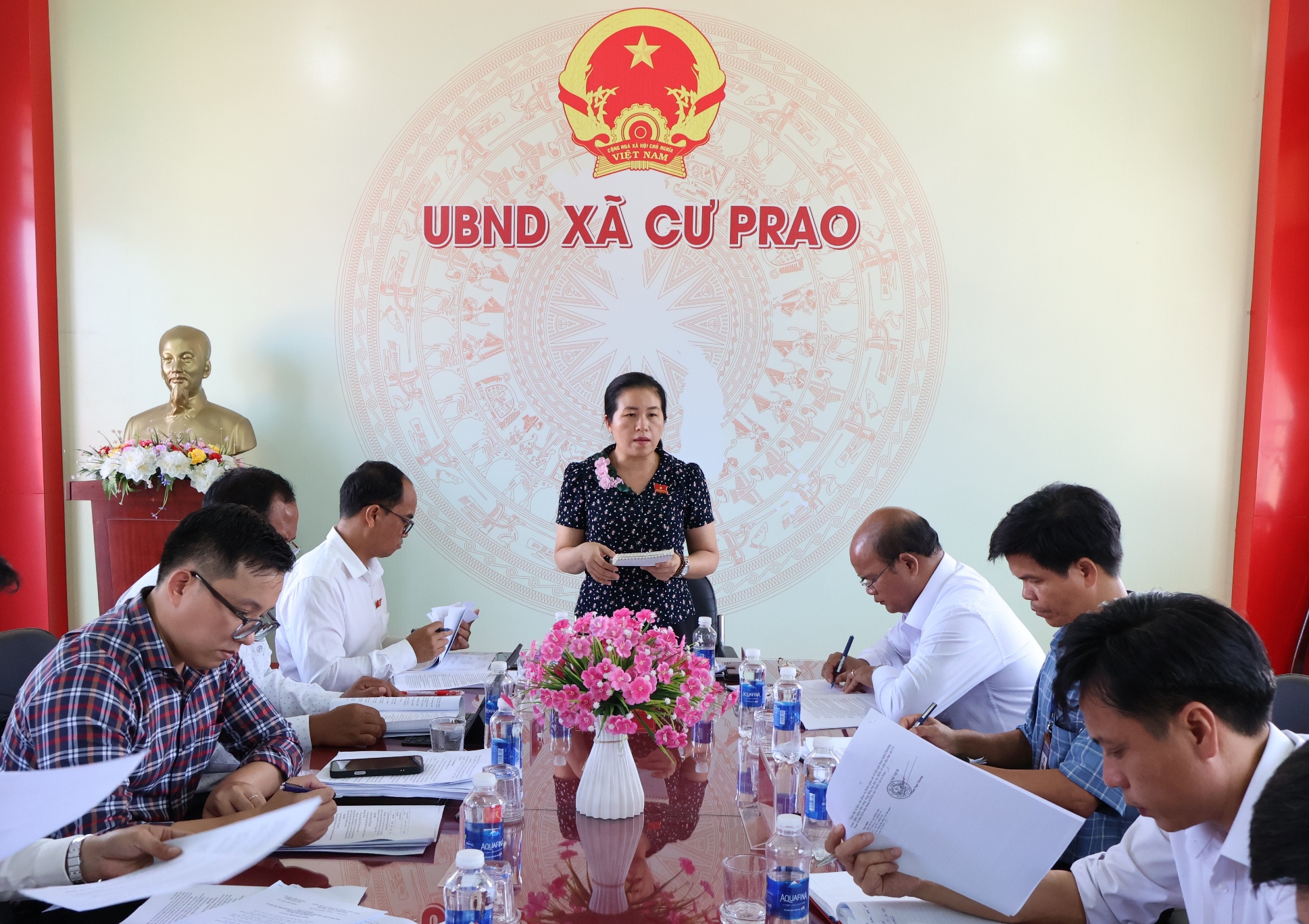 Đoàn giám sát HĐND tỉnh làm việc về công tác giảm nghèo tại xã Cư Prao