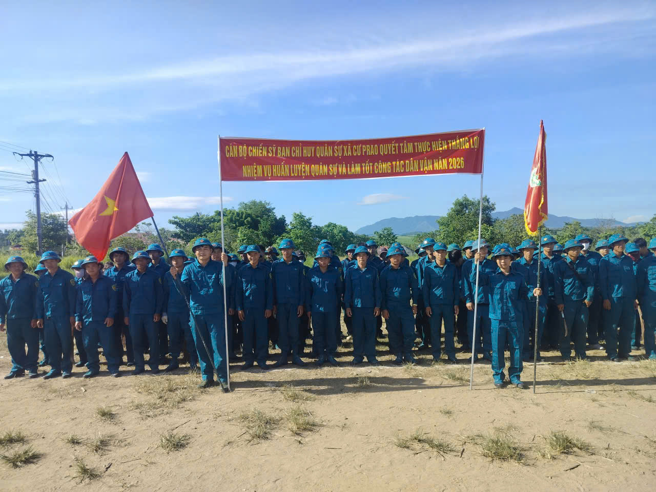 Ban Chỉ huy Quân sự xã Cư Prao gắn công tác huấn luyện Dân quân với thực hiện hiệu quả công tác dân vận